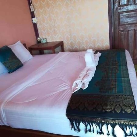 Champa Guesthouse Muang Không Eksteriør bilde