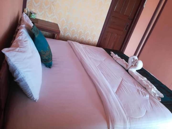 Champa Guesthouse Muang Không Eksteriør bilde