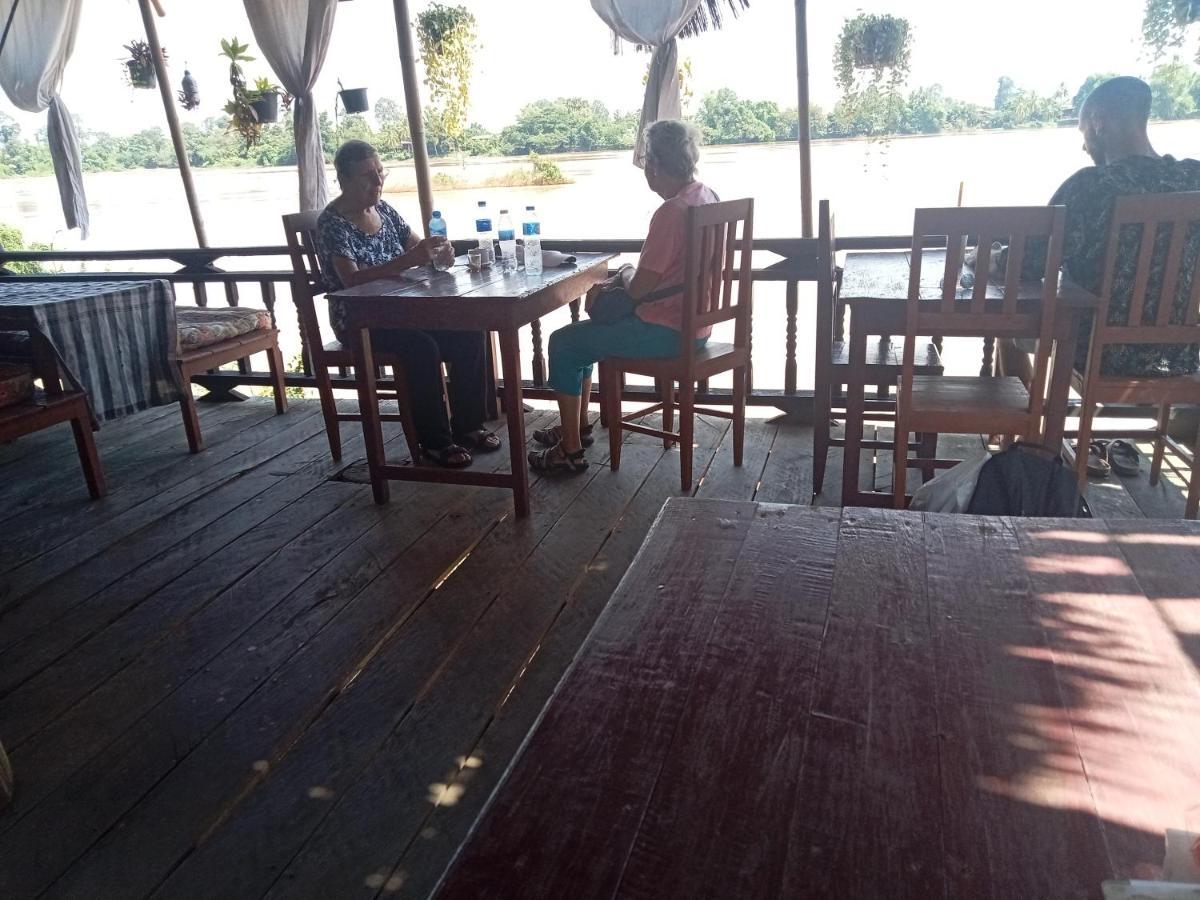 Champa Guesthouse Muang Không Eksteriør bilde