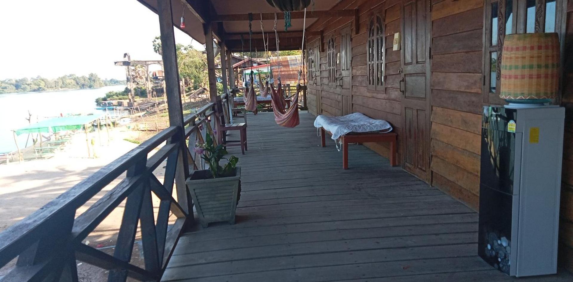Champa Guesthouse Muang Không Eksteriør bilde