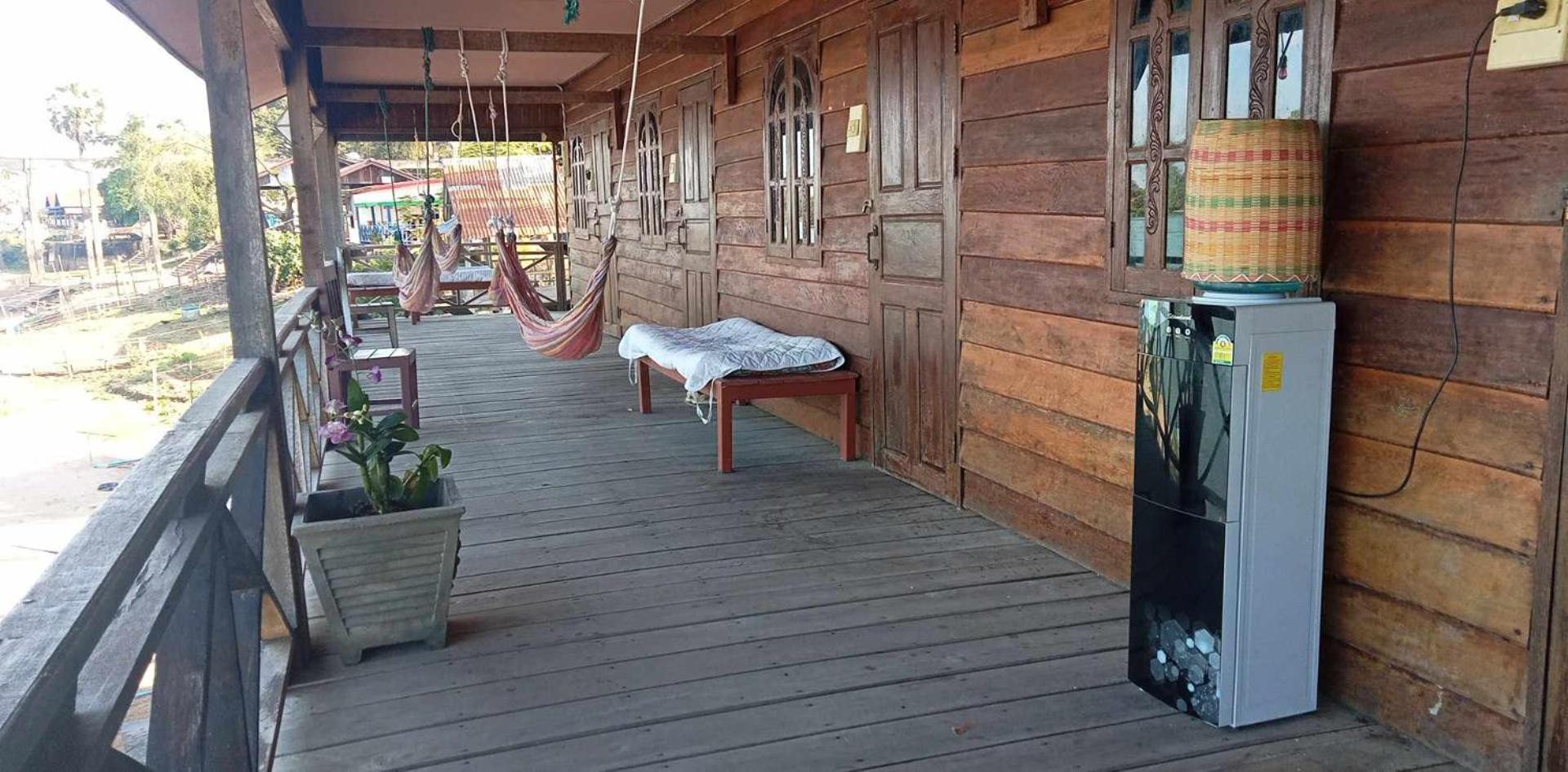 Champa Guesthouse Muang Không Eksteriør bilde